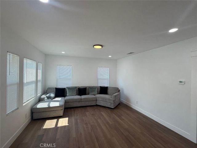 112 Woodrow, Bakersfield, CA 93308