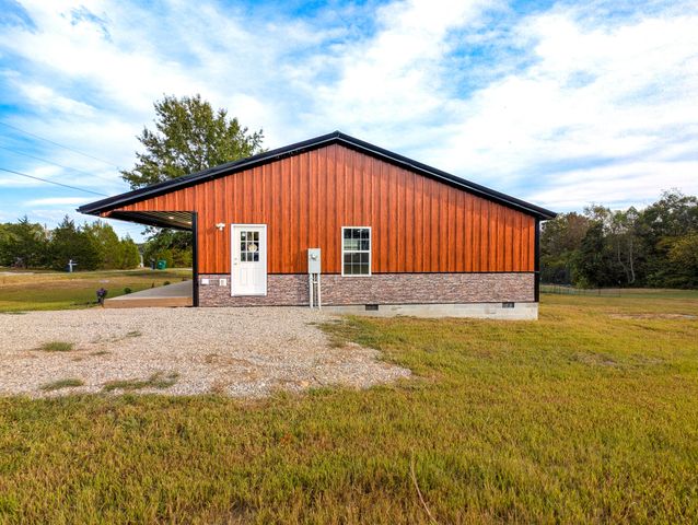 143 Outlook Drive, Owingsville, KY 40360