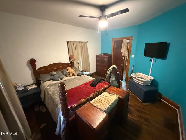 2023 Enterprise Road, Piney Flats, TN 37686