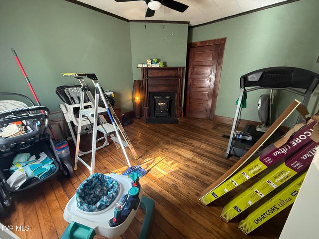 2023 Enterprise Road, Piney Flats, TN 37686