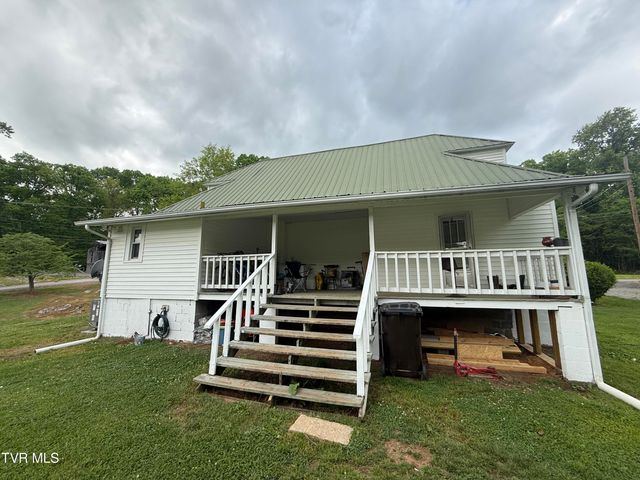 2023 Enterprise Road, Piney Flats, TN 37686