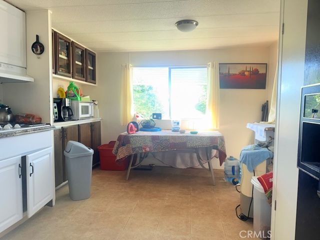 999 S Santa Fe 48, San Jacinto, CA 92583