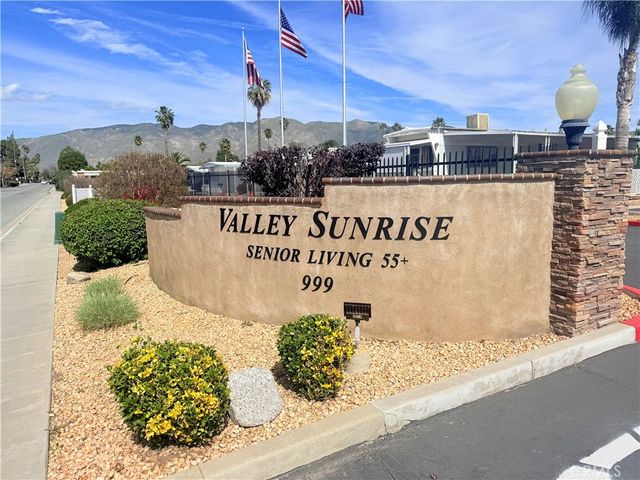 999 S Santa Fe 48, San Jacinto, CA 92583