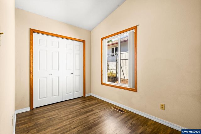 2030 Woodhaven Ct NW, Salem, OR 97304