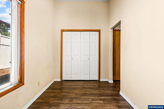2030 Woodhaven Ct NW, Salem, OR 97304