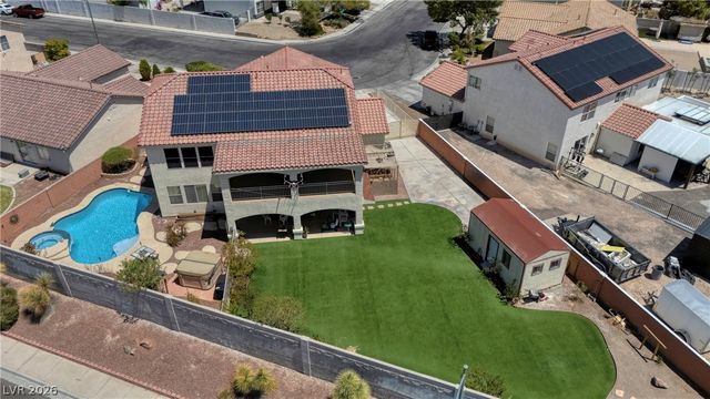 1035 Devon Lake Street, Las Vegas, NV 89110