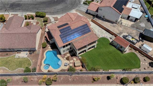 1035 Devon Lake Street, Las Vegas, NV 89110