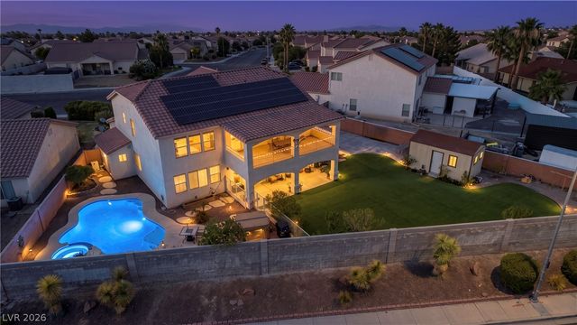 1035 Devon Lake Street, Las Vegas, NV 89110