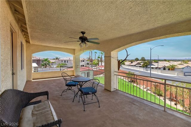 1035 Devon Lake Street, Las Vegas, NV 89110