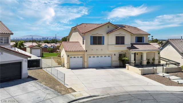 1035 Devon Lake Street, Las Vegas, NV 89110