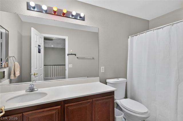 1035 Devon Lake Street, Las Vegas, NV 89110