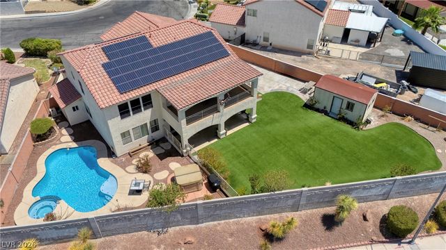 1035 Devon Lake Street, Las Vegas, NV 89110