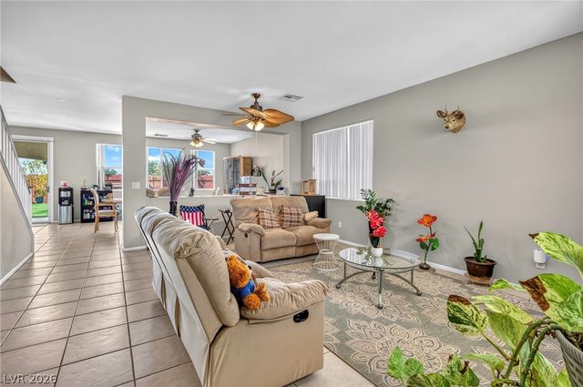 1035 Devon Lake Street, Las Vegas, NV 89110