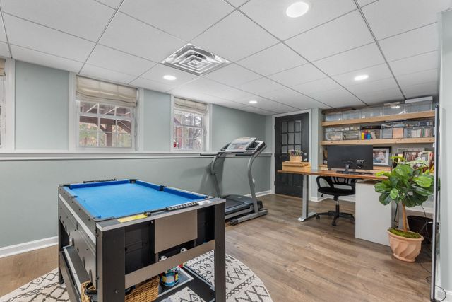 8 Snowdrop Lane, Litchfield, NH 03052