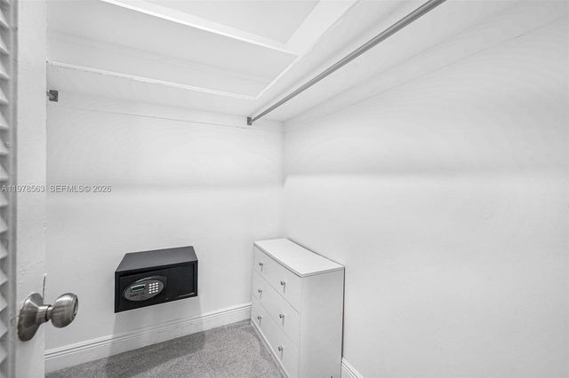 5101 Collins Ave 11M, Miami Beach, FL 33140