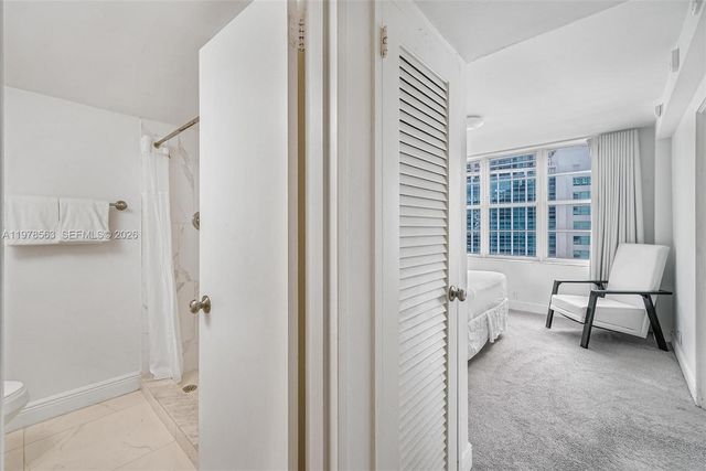 5101 Collins Ave 11M, Miami Beach, FL 33140