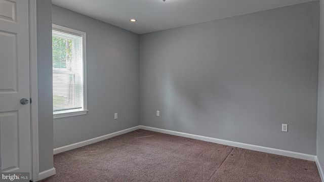 9316 ACADEMY RD, Philadelphia, PA 19114