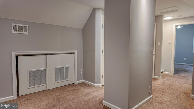 9316 ACADEMY RD, Philadelphia, PA 19114