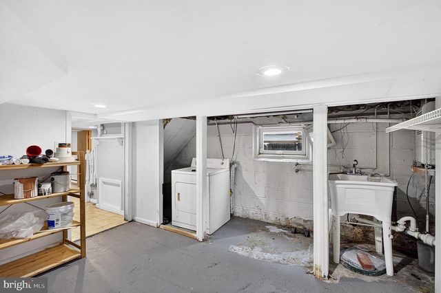 268 CLOVER, Ewing Twp, NJ 08560