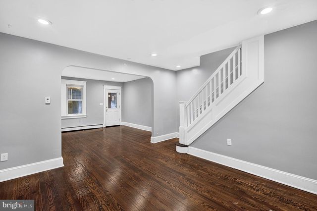 268 CLOVER, Ewing Twp, NJ 08560