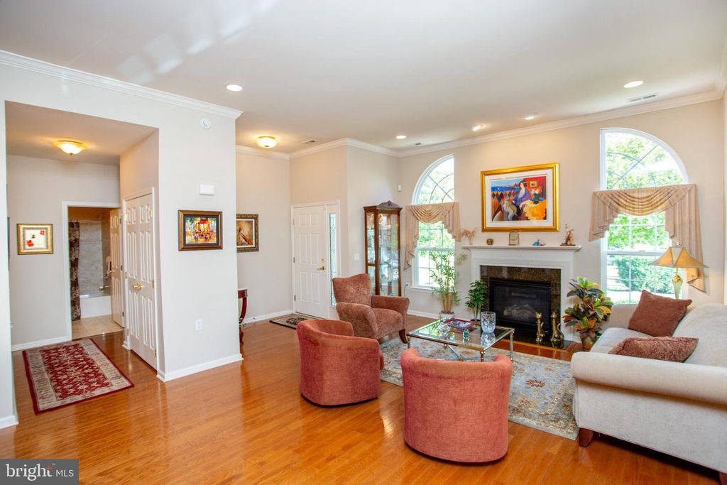 14 FIVE PONDS CIR, WARMINSTER, PA 18974 — photo 3