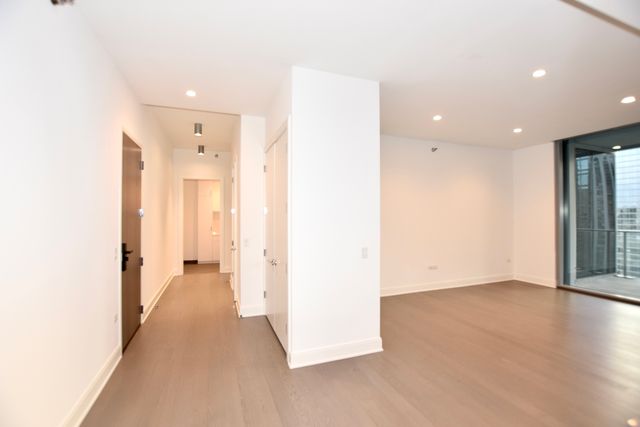 60 E Randolph Street PH25C, Chicago, IL 60601