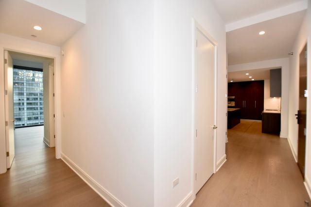 60 E Randolph Street PH25C, Chicago, IL 60601