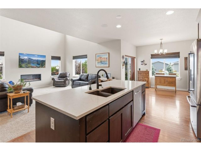 565 Remington Dr, Hudson, CO 80642