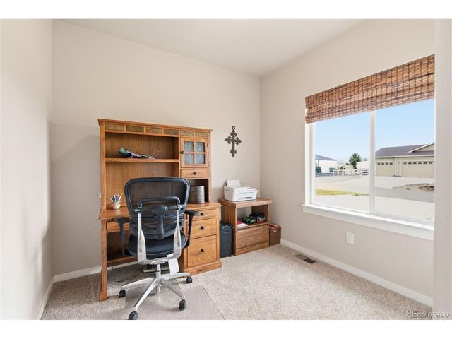 565 Remington Dr, Hudson, CO 80642