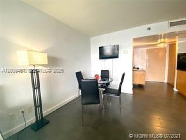 19201 Collins Ave 939, Sunny Isles Beach, FL 33160