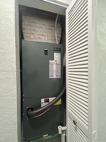 806 NW 18th St, Fort Lauderdale, FL 33311