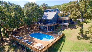 1048 Robin Hood Road, Eufaula, OK 74432