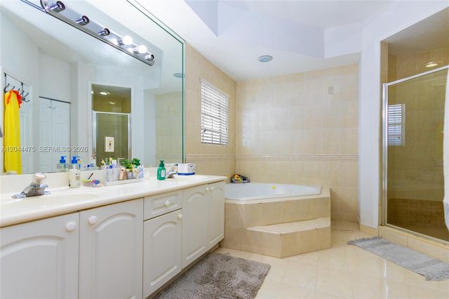 6939 SW 158th Ave, Miami, FL 33193