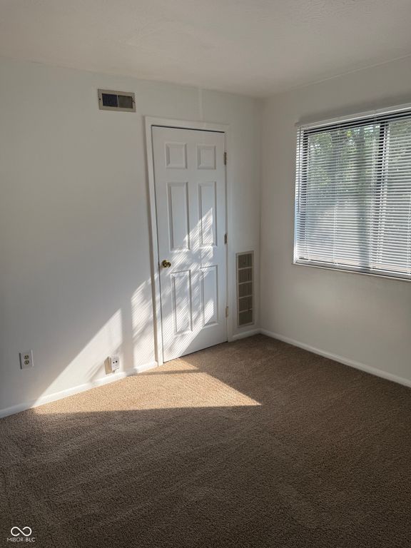 4291 Village Parkway Circle W 11