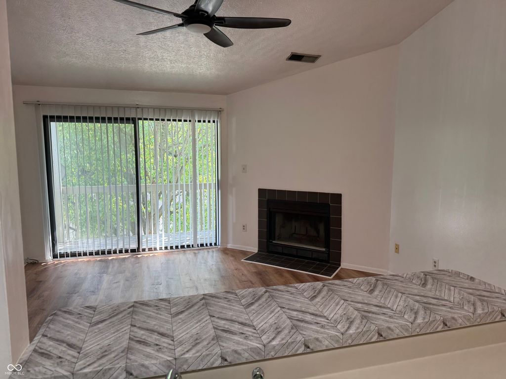 4291 Village Parkway Circle W 11
