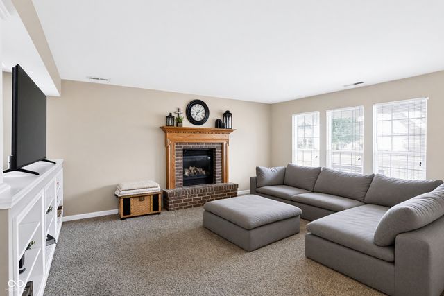 4317 W Summerhaven Drive, New Palestine, IN 46163