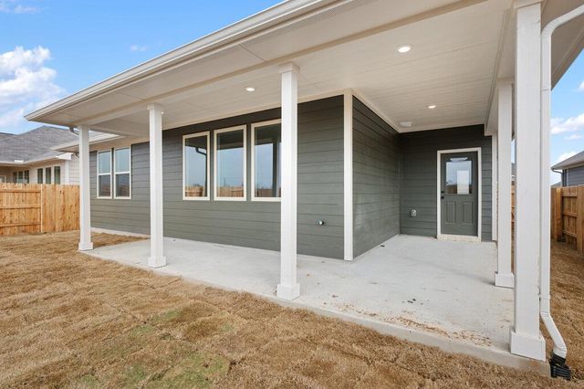9721 Serene Bliss LN, Buda, TX 78610