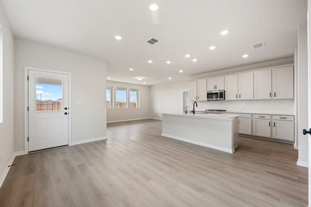 9721 Serene Bliss LN, Buda, TX 78610