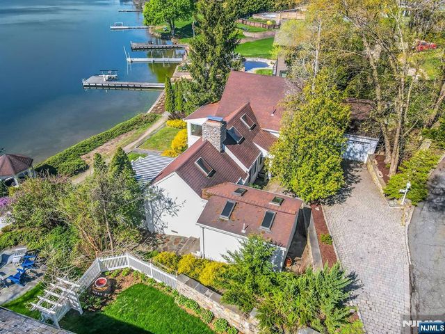 50 W Shore Trail, Sparta, NJ 07871