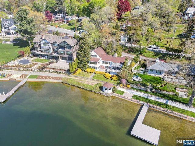 50 W Shore Trail, Sparta, NJ 07871
