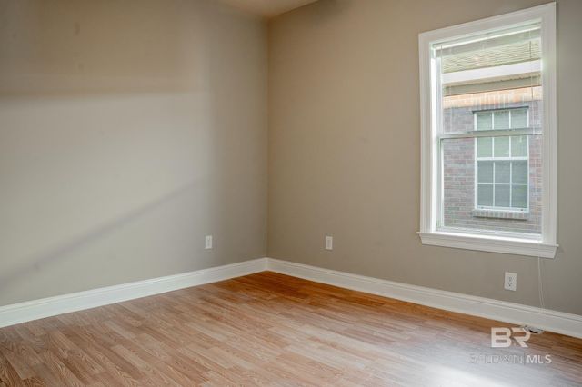 7888 Park Place Dr S, Mobile, AL 36609