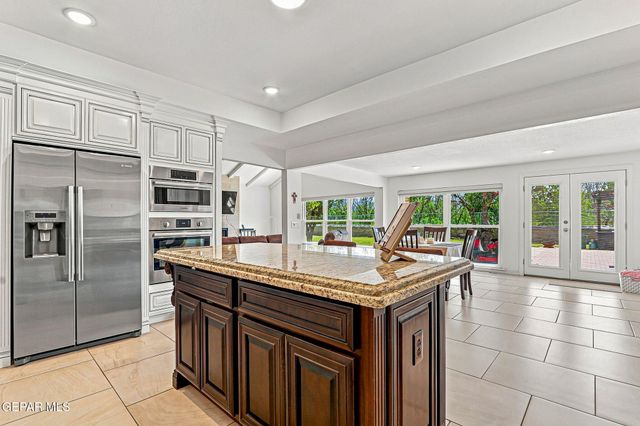 6710 Westside Drive, El Paso, TX 79932