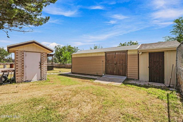 6710 Westside Drive, El Paso, TX 79932