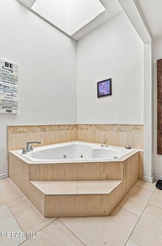 6710 Westside Drive, El Paso, TX 79932