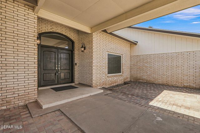 6710 Westside Drive, El Paso, TX 79932