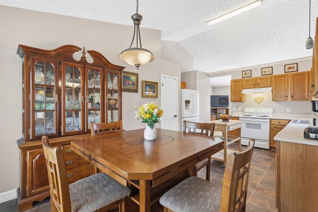 1013 Chelsea Dr, Goodlettsville, TN 37072