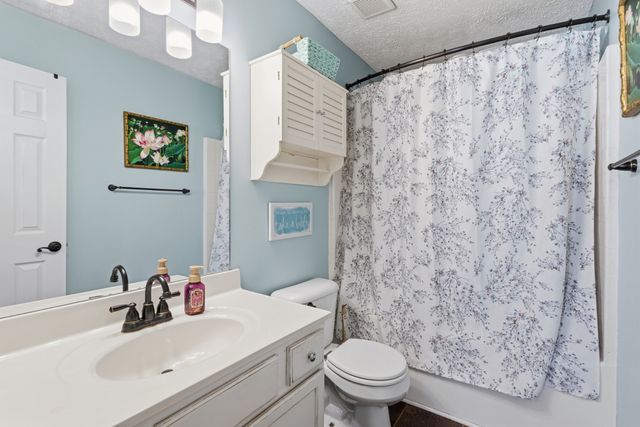 1013 Chelsea Dr, Goodlettsville, TN 37072