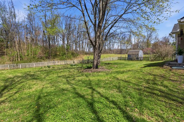 1013 Chelsea Dr, Goodlettsville, TN 37072