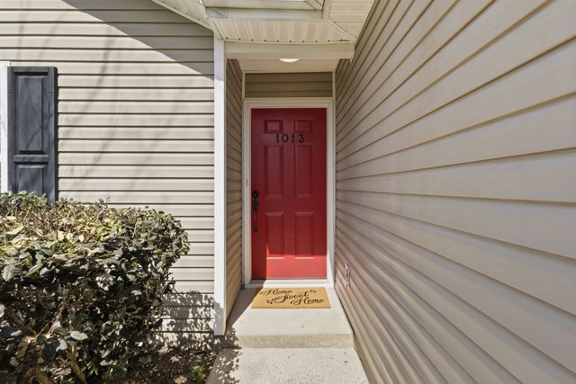 1013 Chelsea Dr, Goodlettsville, TN 37072