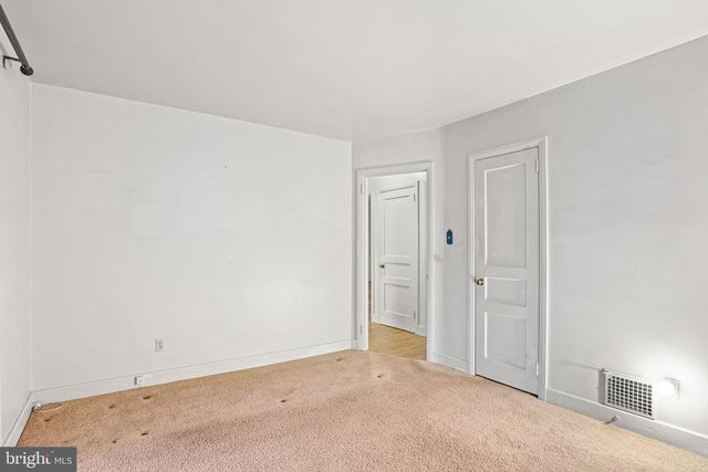 1833 SPRING ROAD, Carlisle, PA 17013